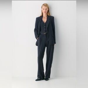 NWT Aritzia Wilfred The Effortless Crepette High-waisted, wide-leg trousers